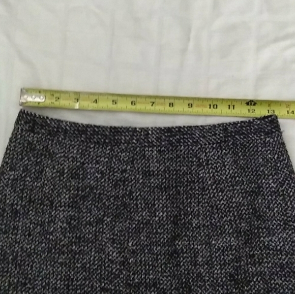 ⭐*TAKE 1/2OFF* Neiman Marcus Wool Skirt VINTAGE - Picture 4 of 16